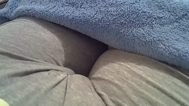 Snapshot of perescam chatting on September 29, 10:48 pm perescam online show from September 29, 10:48 pm