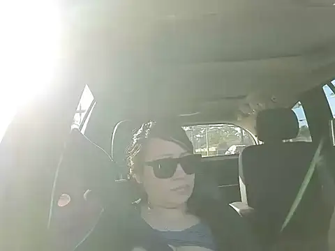 Foglove69 online show from February 21, 9:59 pm