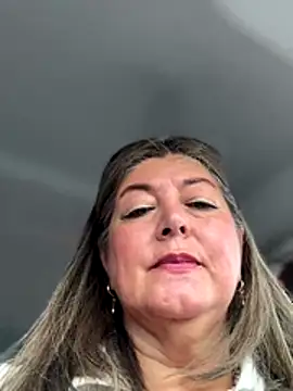 emma tour online show from November 12, 5:11 pm