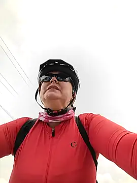 emma tour online show from September 25, 3:11 pm