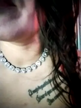 chelaqueen  online show from December 21, 4:28 am