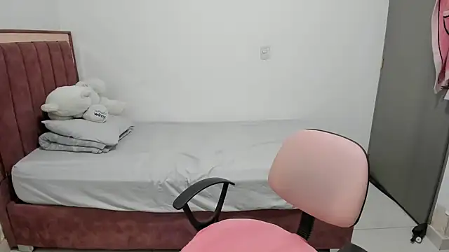 Snapshot of nicoledavis chatting on September 30, 5:24 am nicoledavis online show from September 30, 5:24 am