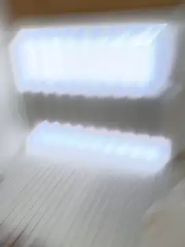 hollythomson online show from October 4, 1:28 pm