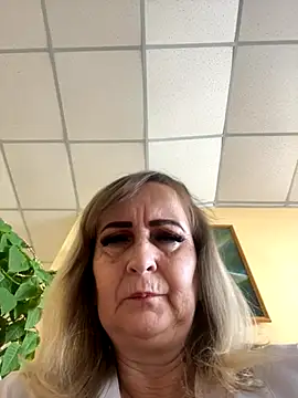 Snapshot of Irina2909@xh chatting on September 25, 7:40 am Irina2909xh online show from September 25, 7:40 am