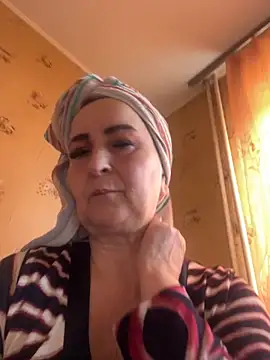 Snapshot of Irina2909@xh chatting on October 18, 9:01 am Irina2909xh online show from October 18, 9:01 am