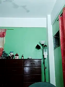 Snapshot of QueenSoreal chatting on September 25, 6:06 pm QueenSoreal online show from September 25, 6:06 pm