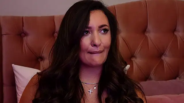 YaaraCollins online show from September 29, 7:52 pm