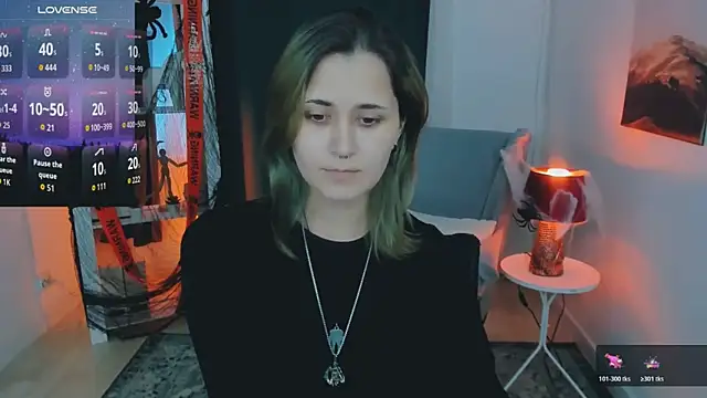 Snapshot of Alexa_Lexi_ chatting on October 26, 11:16 am Alexa Lexi online show from October 26, 11:16 am