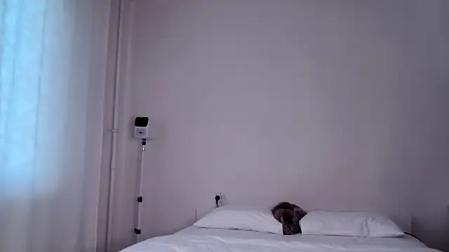 Snapshot of Milky___Way chatting on September 28, 2:44 pm Milky Way online show from September 28, 2:44 pm