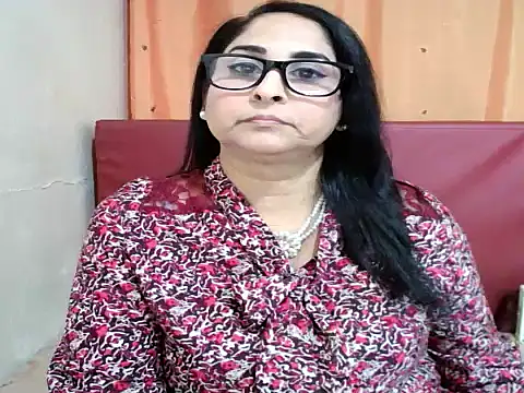 Snapshot of Indiankushy chatting on October 2, 9:09 pm Indiankushy online show from October 2, 9:09 pm