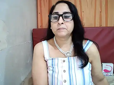 Snapshot of Indiankushy chatting on October 25, 4:47 pm Indiankushy online show from October 25, 4:47 pm