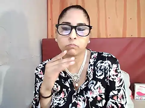 Snapshot of Indiankushy chatting on September 12, 4:36 pm Indiankushy online show from September 12, 4:36 pm