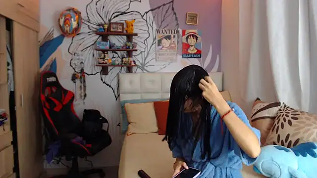 Snapshot of LinzyBaner chatting on September 26, 11:23 pm LinzyBaner online show from September 26, 11:23 pm