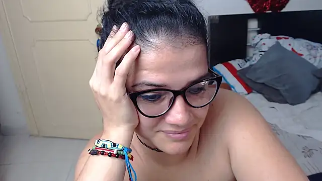 GlendaStarx online show from March 2, 12:32 am