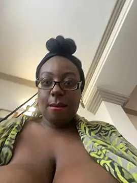 Black Monster Tits online show from February 28, 4:17 pm