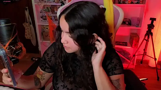 Sweet sully   online show from October 18, 9:01 am