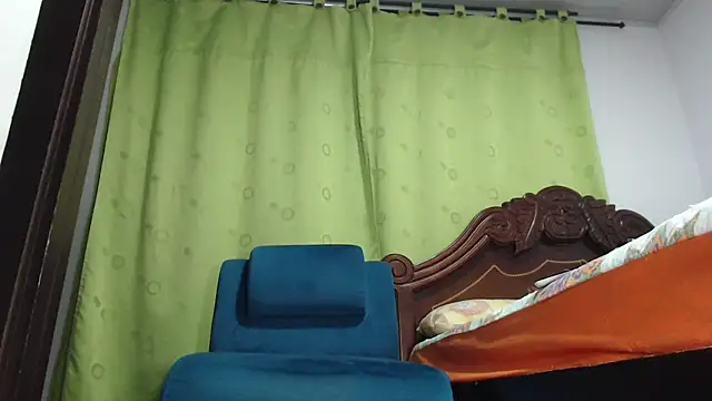 curvasexys online show from January 9, 2:05 am