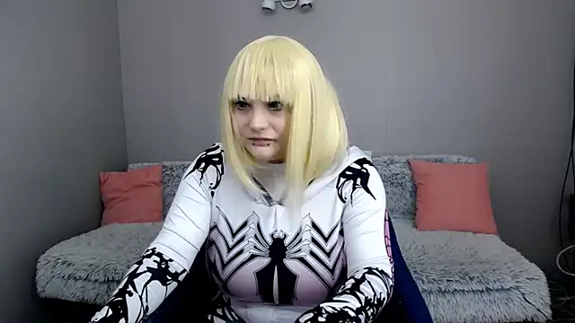 Estheri online show from October 20, 7:11 am