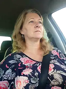 Elza01 online show from September 19, 5:50 am