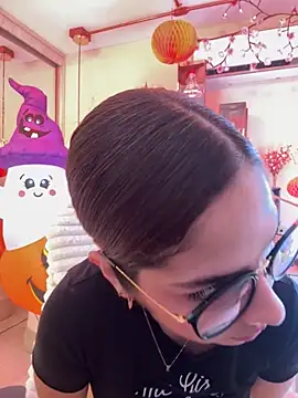 Zoe Bae online show from October 15, 10:12 pm