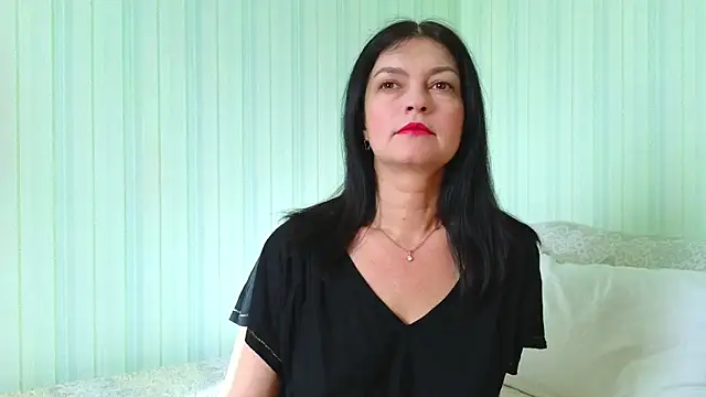  Lily  online show from March 10, 6:50 am