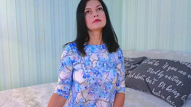  Lily  online show from January 9, 6:51 am