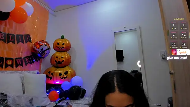 carolgaita online show from October 22, 11:04 am