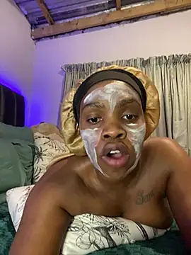 LuciousLips96 online show from March 2, 4:46 pm