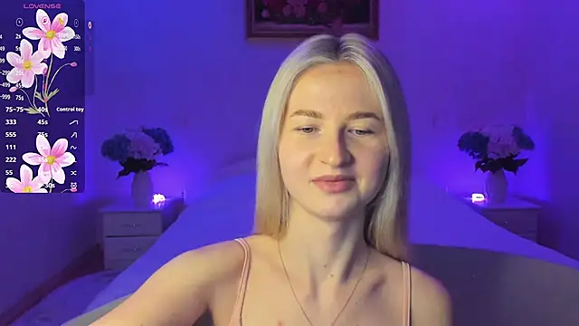 AnnaCarrera online show from December 22, 8:12 pm