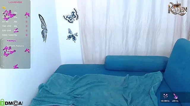 Snapshot of karen_sofia_ chatting on October 30, 11:06 pm karen sofia  online show from October 30, 11:06 pm