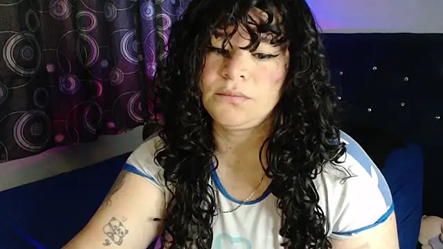 ANGELIQUE KLANE online show from April 8, 4:42 pm