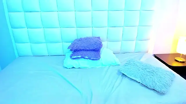 Snapshot of teresasroom_ chatting on October 7, 4:44 pm teresasroom online show from October 7, 4:44 pm