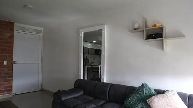 Snapshot of _Vahos_ chatting on September 21, 5:11 pm  Vahos  online show from September 21, 5:11 pm