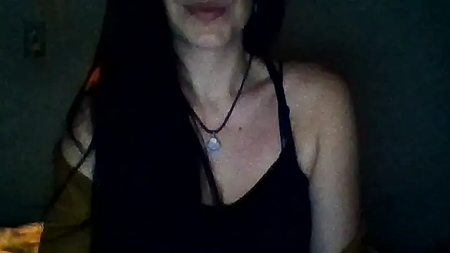 chicacastilla online show from February 22, 9:21 am