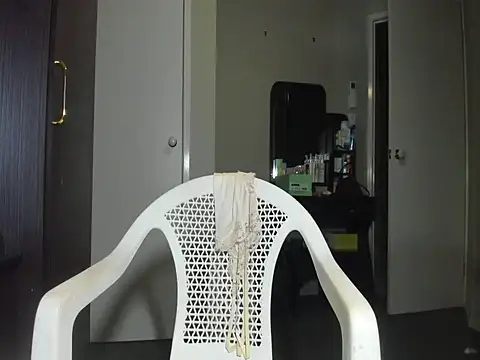 Angelchezcka online show from September 20, 4:05 pm