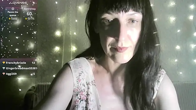 MarieODahliaS online show from October 29, 11:03 am