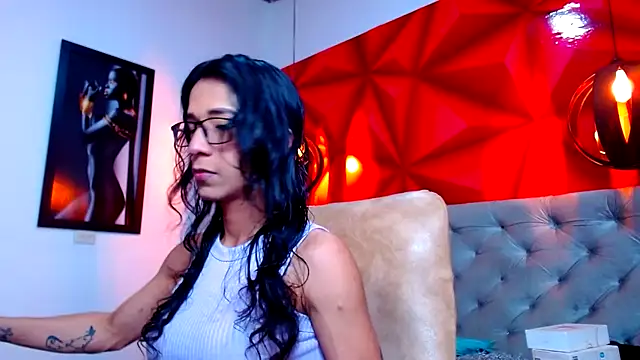 Snapshot of DaslyRoze chatting on September 9, 1:27 am DaslyRoze online show from September 9, 1:27 am