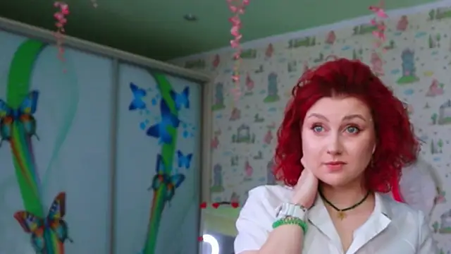 SmokyRose online show from March 27, 10:16 am