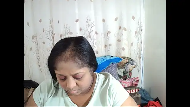 Snapshot of Indiantasha chatting on October 15, 4:20 pm Indiantasha online show from October 15, 4:20 pm