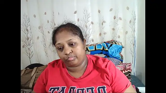 Snapshot of Indiantasha chatting on October 14, 4:09 pm Indiantasha online show from October 14, 4:09 pm