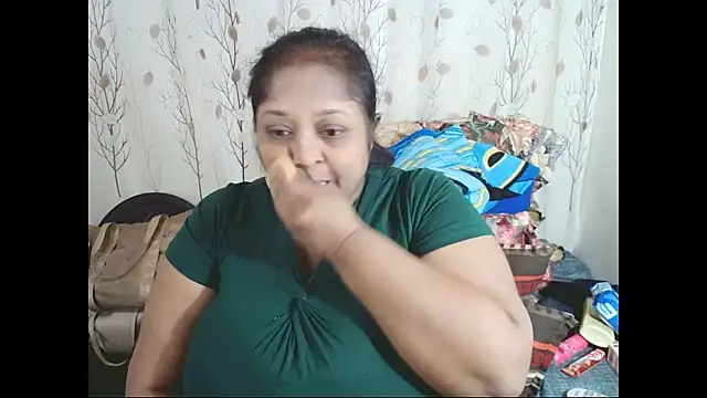 Snapshot of Indiantasha chatting on October 7, 4:11 pm Indiantasha online show from October 7, 4:11 pm