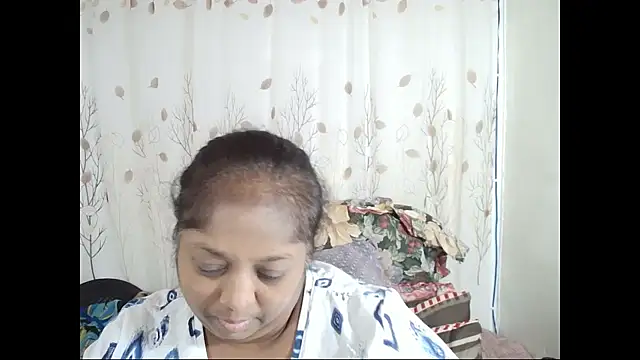 Snapshot of Indiantasha chatting on September 22, 3:54 pm Indiantasha online show from September 22, 3:54 pm