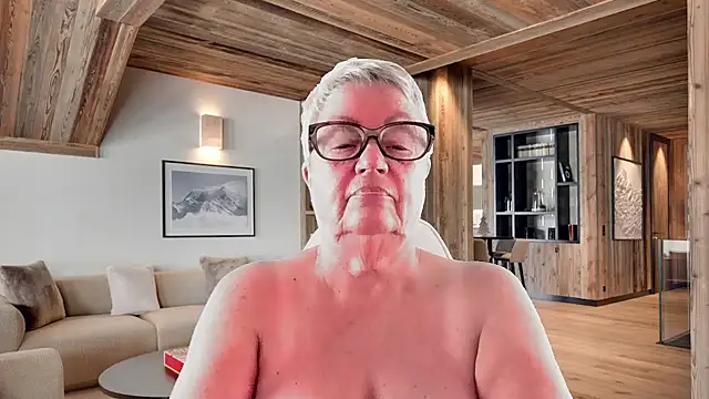 GrannyChrissy68 online show from February 14, 12:34 am