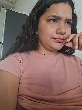 blerstefan1 online show from October 31, 1:15 pm