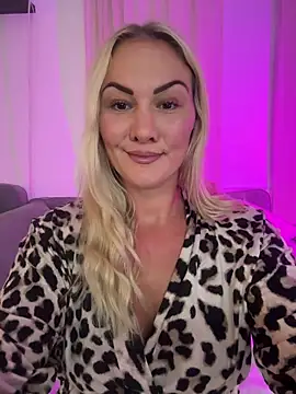 NastyMilf  online show from December 2, 7:38 pm