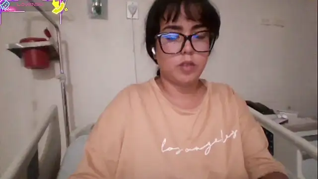 Snapshot of LillyCandy chatting on October 9, 5:39 pm LillyCandy online show from October 9, 5:39 pm