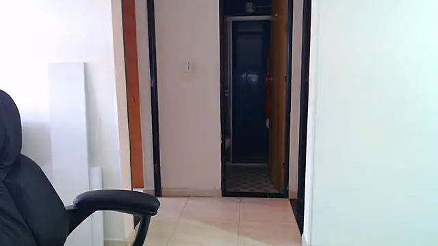 Snapshot of Ixchel_Anaid chatting on October 2, 6:35 pm Ixchel Anaid online show from October 2, 6:35 pm