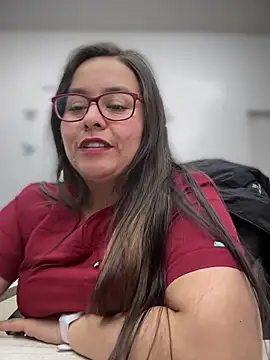 Snapshot of Ixchel_Anaid chatting on September 17, 8:18 pm Ixchel Anaid online show from September 17, 8:18 pm