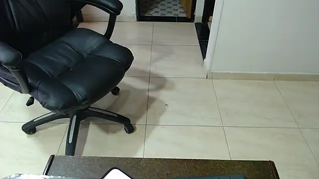 Snapshot of Ixchel_Anaid chatting on October 14, 6:10 pm Ixchel Anaid online show from October 14, 6:10 pm