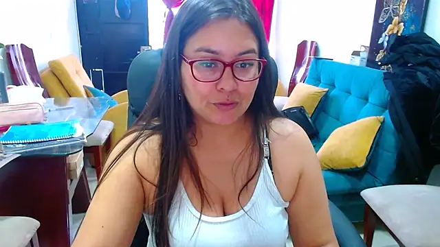 Snapshot of Ixchel_Anaid chatting on September 12, 8:16 pm Ixchel Anaid online show from September 12, 8:16 pm